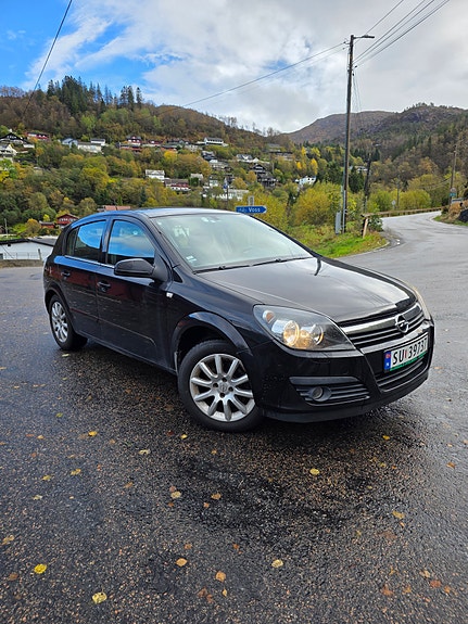 Opel Astra 3 of 10