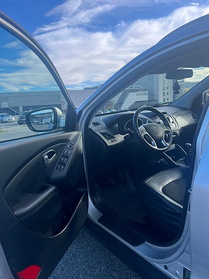 Hyundai ix35 10 of 14