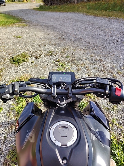 Honda CB 125 R 9 of 9