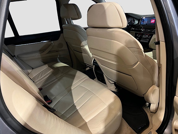 BMW X5 9 of 30