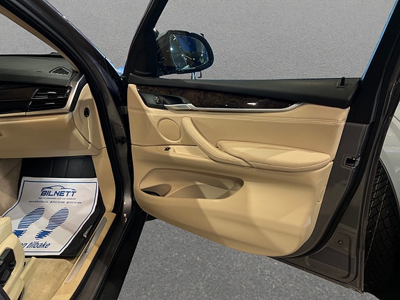 BMW X5 12 of 30