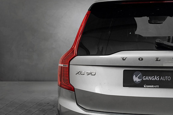 Volvo XC90 9 of 30