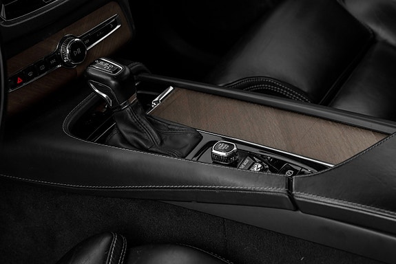 Volvo XC90 20 of 30