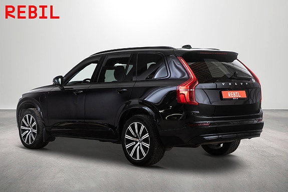 Volvo XC90 5 of 29