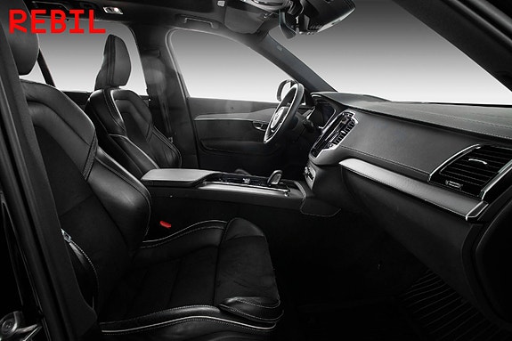 Volvo XC90 22 of 29