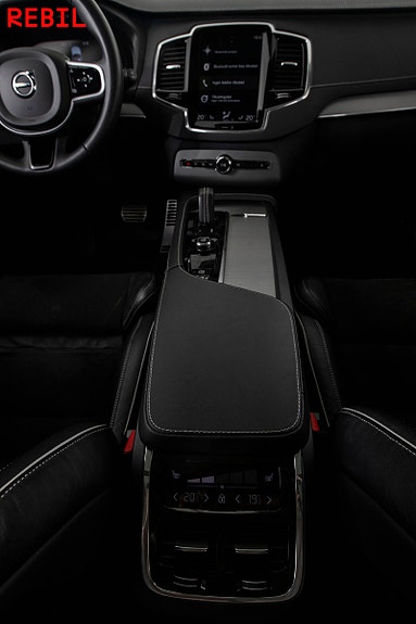 Volvo XC90 21 of 29
