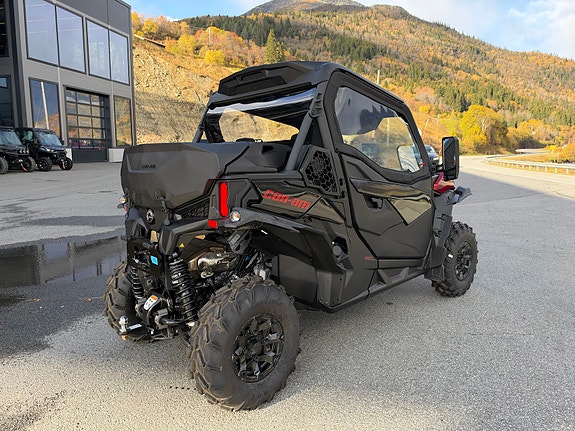 Can-Am Maverick Trail 700 DPS 4 of 7