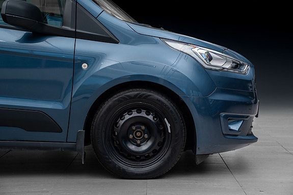 Ford Transit Connect 10 of 24