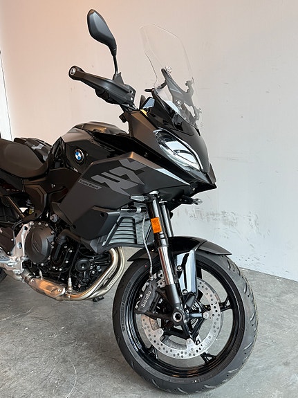 BMW F 900 XR - Senket / Lavt sete / Masse utstyr! Inkl. sidevesker. 4 of 11