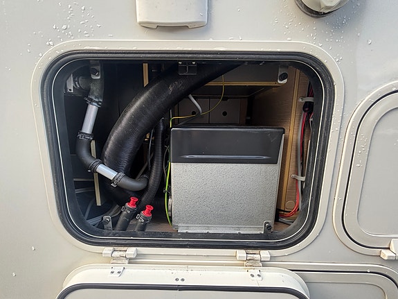 Rapido M96/Mercedes/Alde/Hyd.labber/AC/Lithium mm 9 of 30