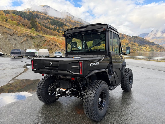 Can-Am Traxter HD11 13 of 13