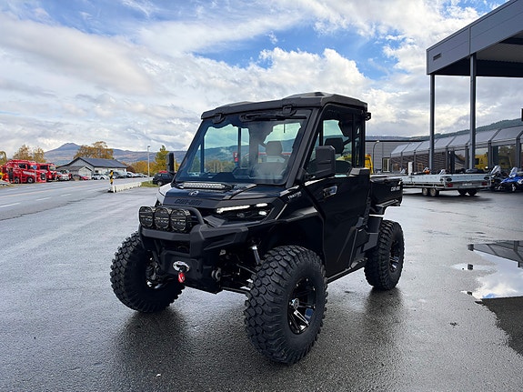 Can-Am Traxter HD11 2 of 13