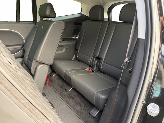 Hyundai Ioniq 9 10 of 16