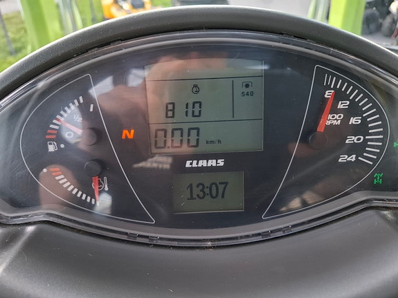 CLAAS Arion 530 17 of 30