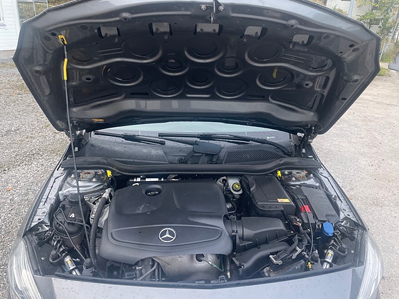 Mercedes-Benz A180 20 of 22