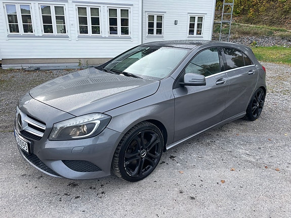 Mercedes-Benz A180 7 of 22