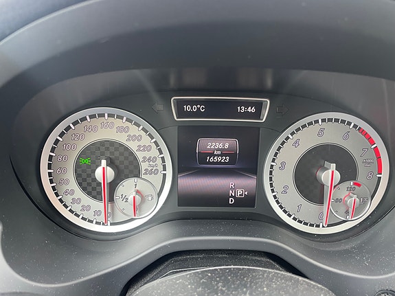 Mercedes-Benz A180 14 of 22