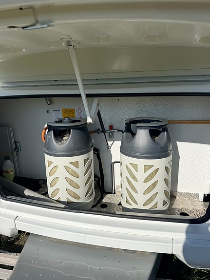 Adria Adria Alpina 743 UD 17 of 20