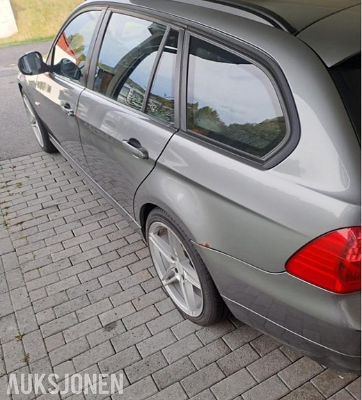 BMW 3-Serie 11 of 30