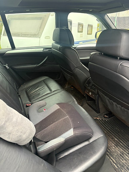 BMW X5 11 of 19