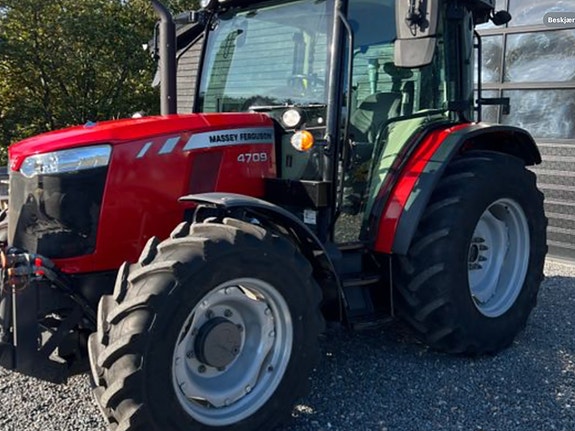 Massey Ferguson 4709 2 of 6