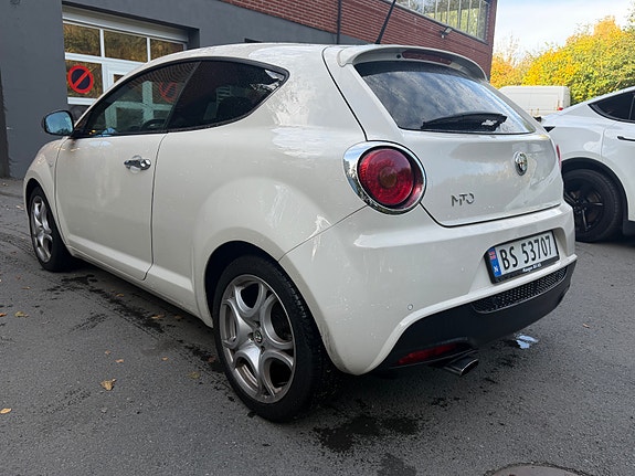 Alfa Romeo MiTo 11 of 28