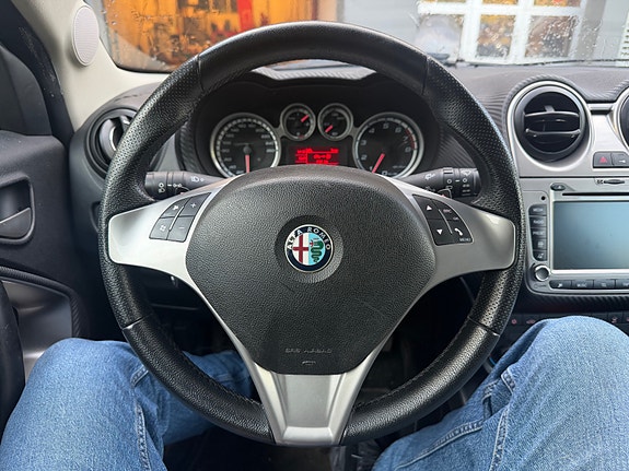 Alfa Romeo MiTo 15 of 28