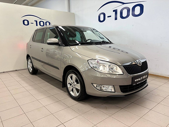 Skoda Fabia 2 of 30