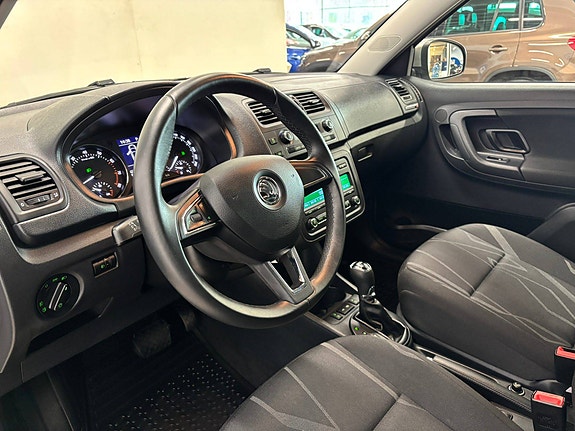 Skoda Fabia 17 of 30