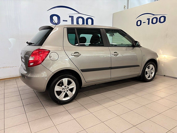 Skoda Fabia 9 of 30