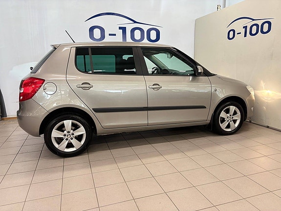 Skoda Fabia 8 of 30