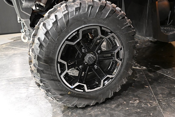 Can-Am Outlander Max 570 T 12 of 12