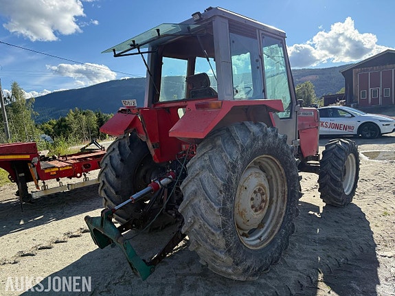 Massey Ferguson 690 6 of 30