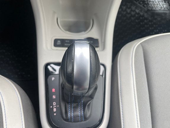 Volkswagen e-Up! 15 of 26