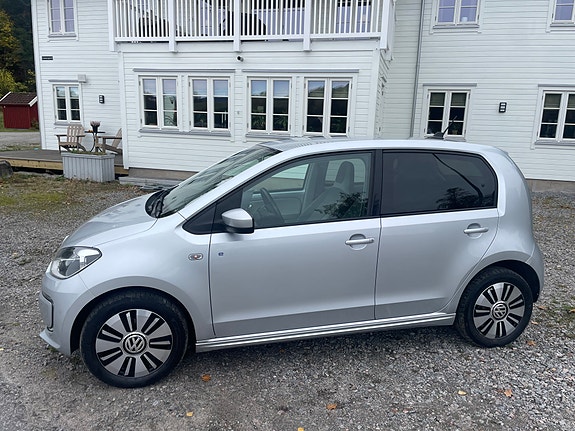 Volkswagen e-Up! 4 of 26