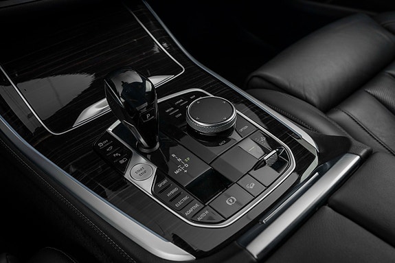 BMW X5 13 of 30