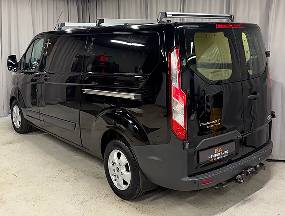 Ford Transit 13 of 30