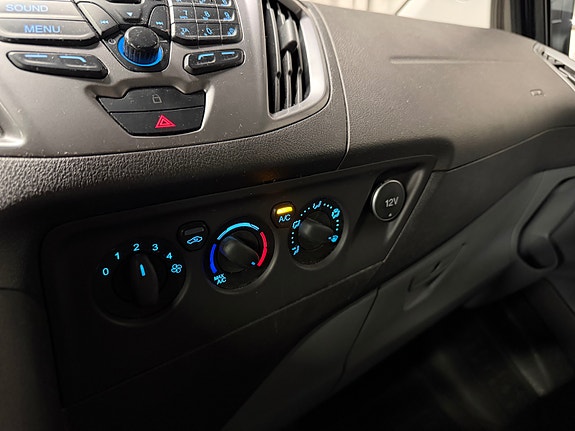 Ford Transit 30 of 30