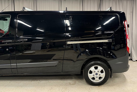 Ford Transit 12 of 30