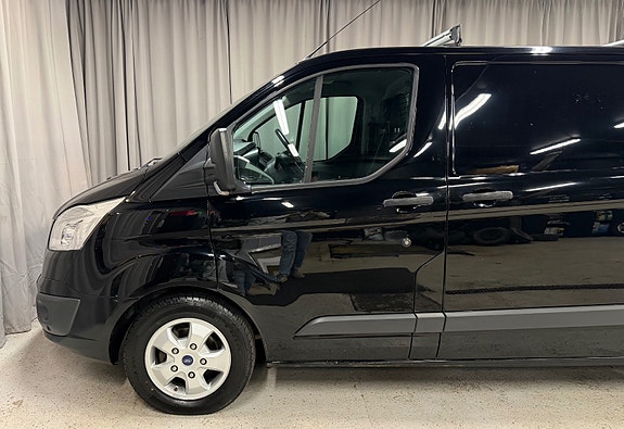 Ford Transit 11 of 30