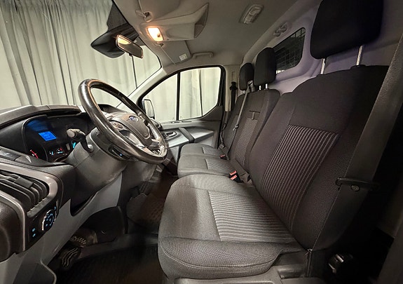 Ford Transit 21 of 30
