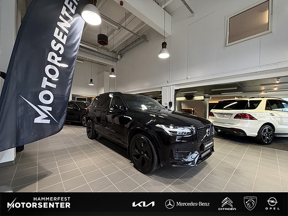 Volvo XC90 6 of 29