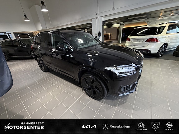 Volvo XC90 7 of 29