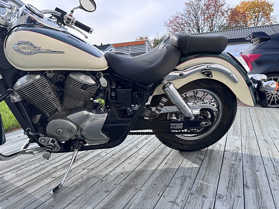 Honda Shadow 750 3 of 18