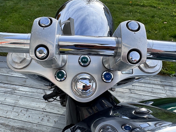 Honda Shadow 750 10 of 18