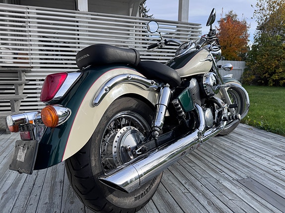 Honda Shadow 750 6 of 18