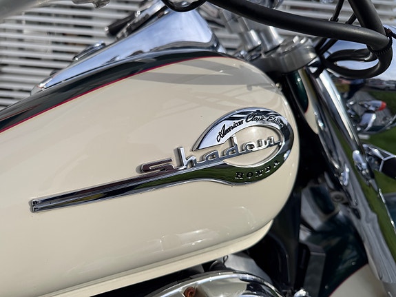 Honda Shadow 750 4 of 18