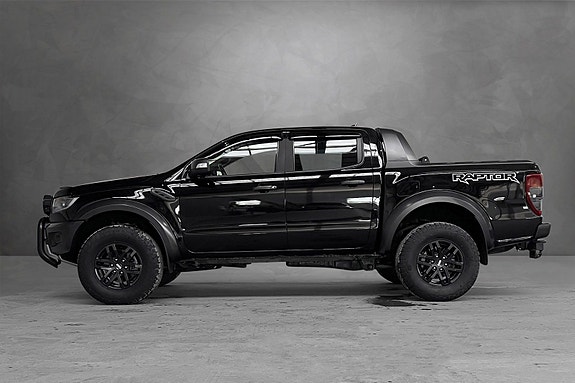 Ford Ranger Raptor 14 of 30
