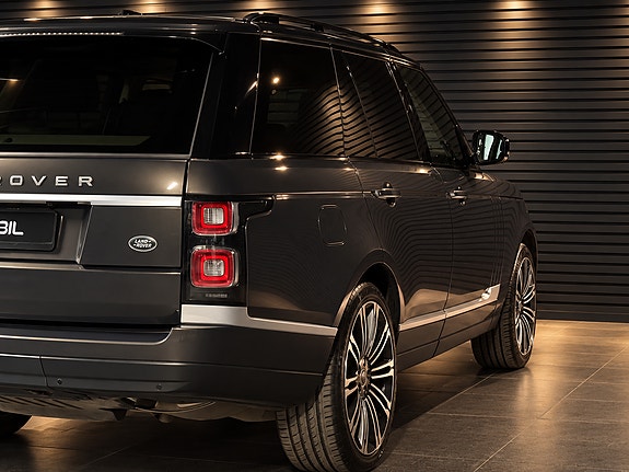 Land Rover Range Rover 13 of 21