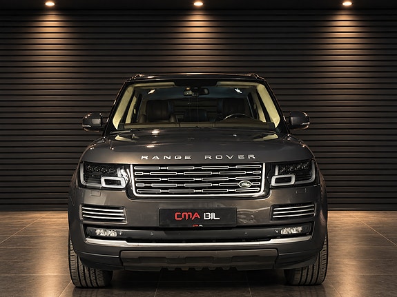 Land Rover Range Rover 9 of 21